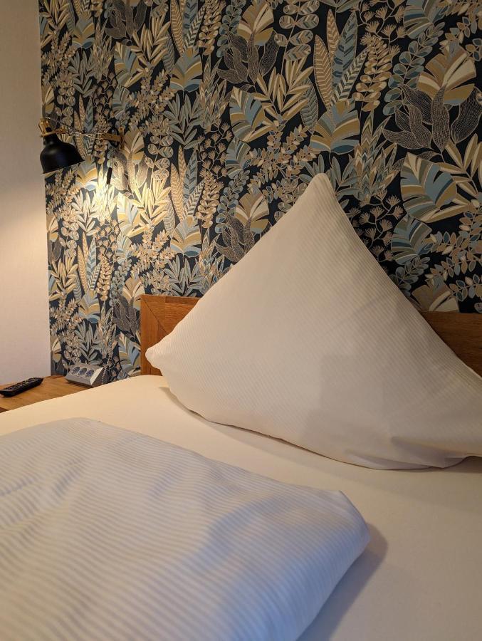 Paga - Parkgaststaette Hotel Ehrenburg Luaran gambar