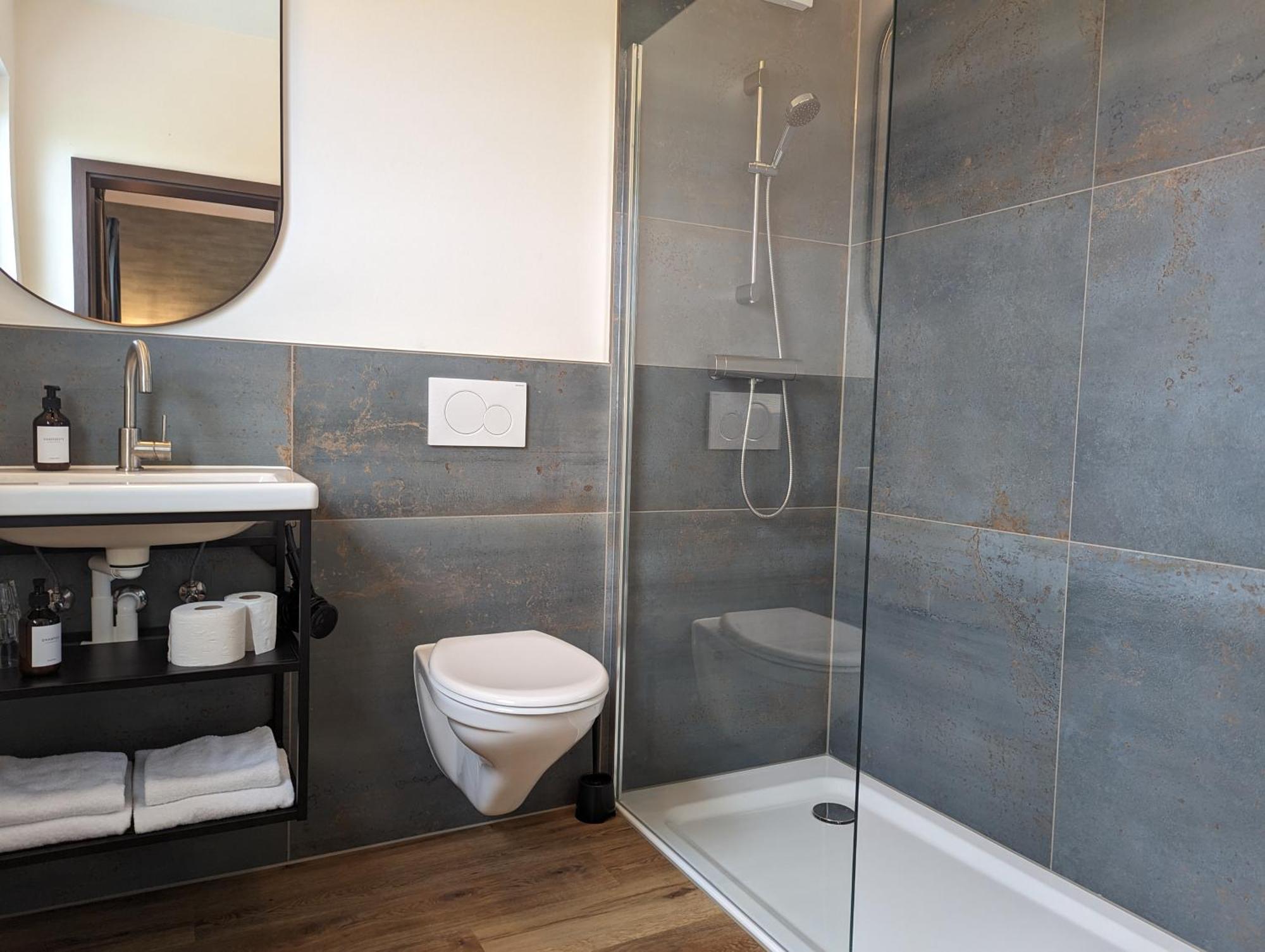 Paga - Parkgaststaette Hotel Ehrenburg Luaran gambar